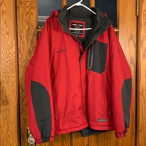 Free Tech Men’s XL Red Winter Jacket